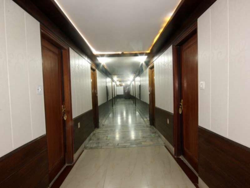 Hotel Natraj Manali ダラムシャーラー エクステリア 写真